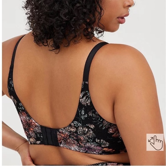 NWT Torrid Lightly Lined Wireless Bra Lace Floral 360 Smoothing 40C - Picture 2 of 6